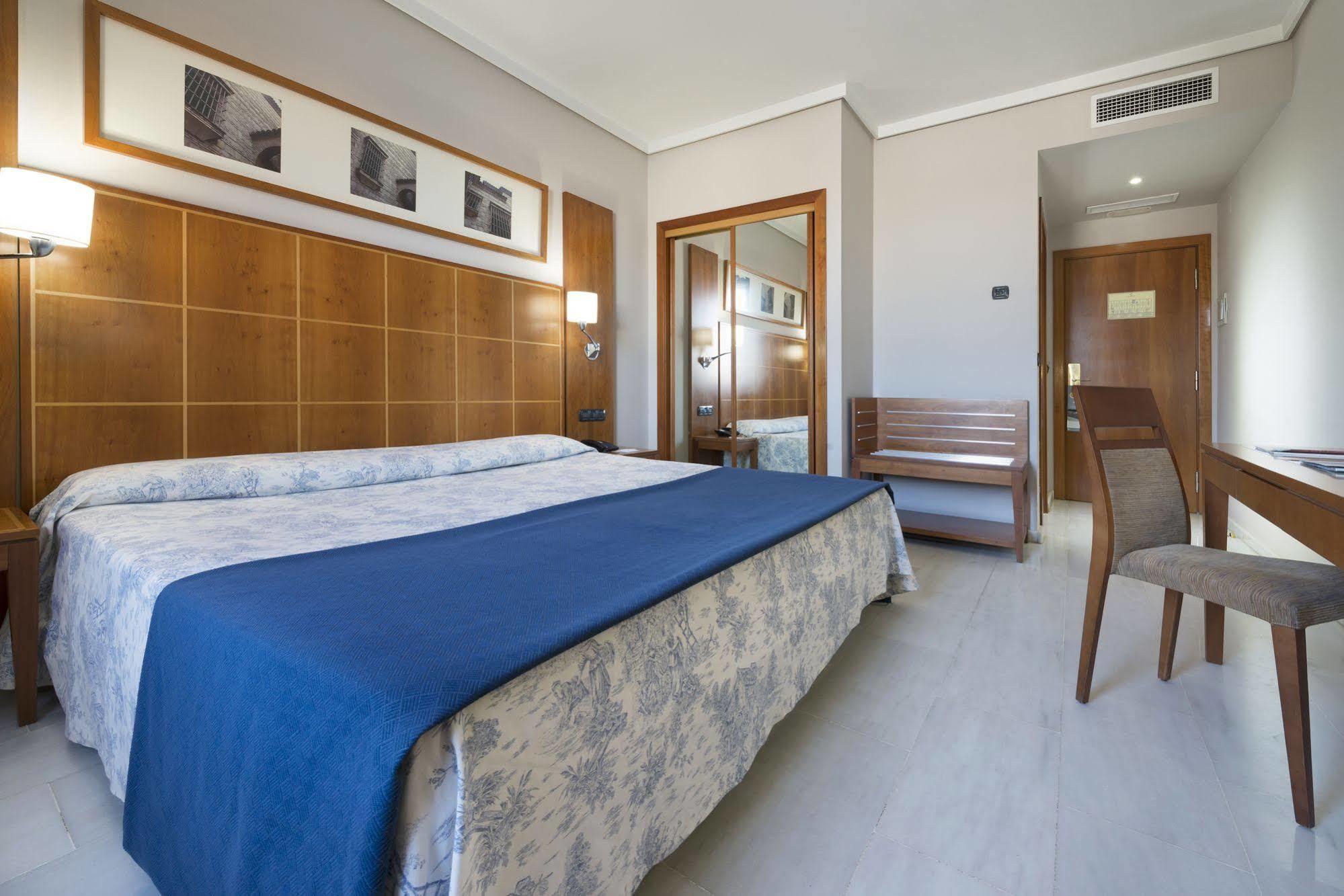 °hotel Exe Ciudad De Cordoba Cordoue 4 Espagne De € 54 Hotelmix 